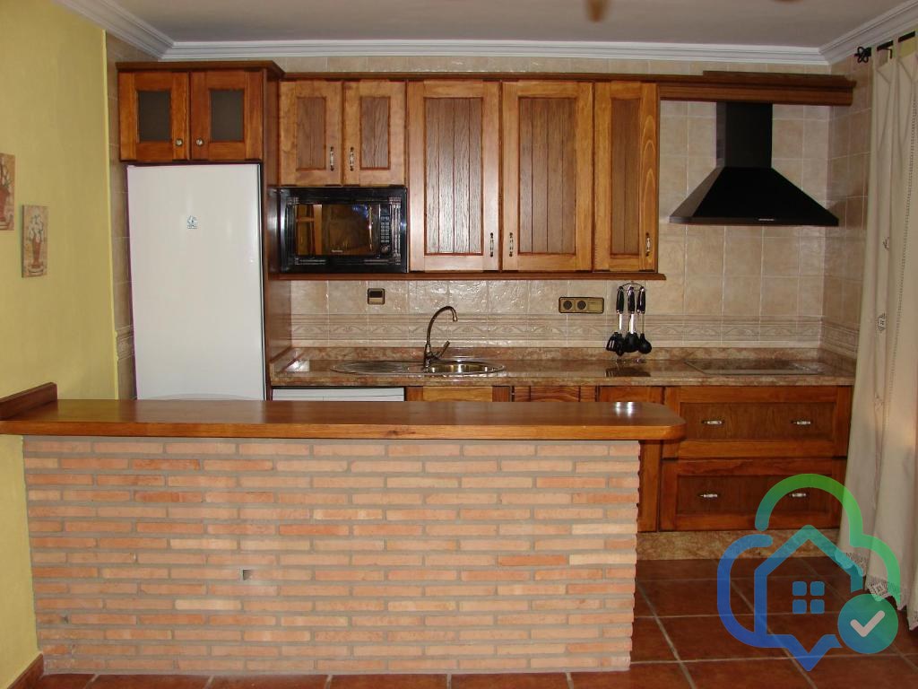 Apartamento 2 dormitorios para 4 personas con terraza en Segura de la Sierra (Jaén)