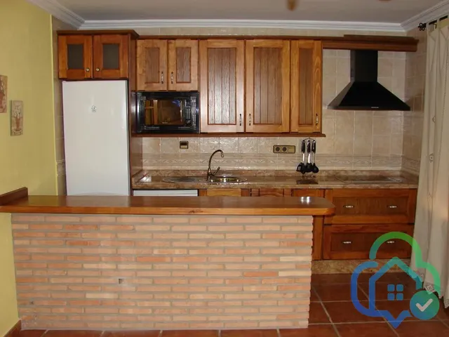 Apartamento 2 dormitorios para 4 personas con terraza en Segura de la Sierra (Jaén)